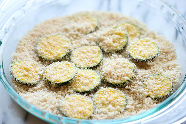 Zucchini Parmesan Crisps - A healthy snack that's incredibly crunchy, crispy and addicting!