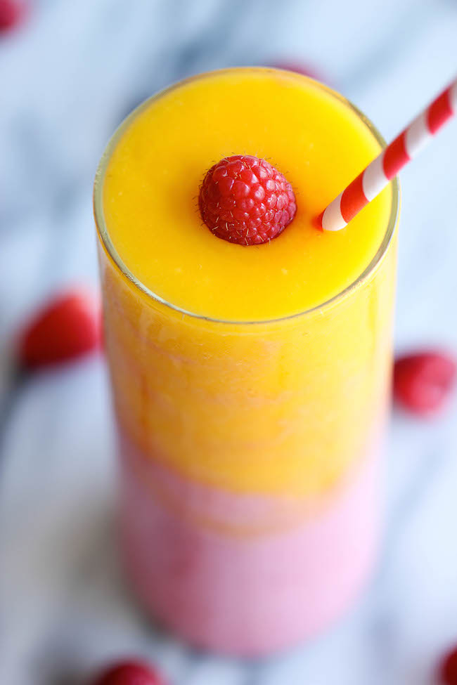 Raspberry Sunrise Smoothie - 4-ingredient raspberry mango smoothie - so easy and amazingly refreshing!