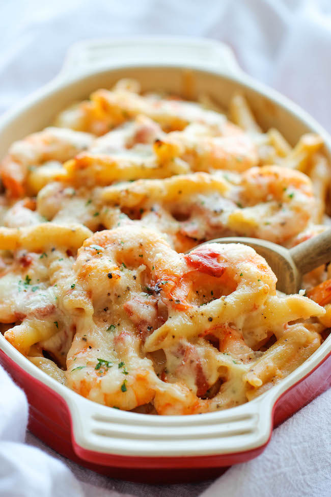 Skinny Shrimp Alfredo Pasta Bake - An unbelievably cheesy, creamy lightened-up pasta bake that you can easily make ahead of time!