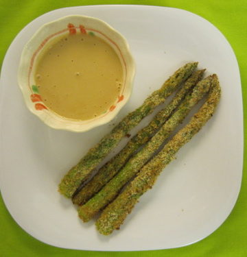 Panko Crusted Asparagus with Soy Garlic Aioli