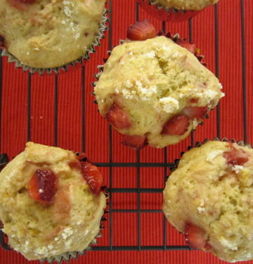 Strawberry Banana Orange Muffins