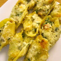 Shells with Crispy Pancetta and Spinach