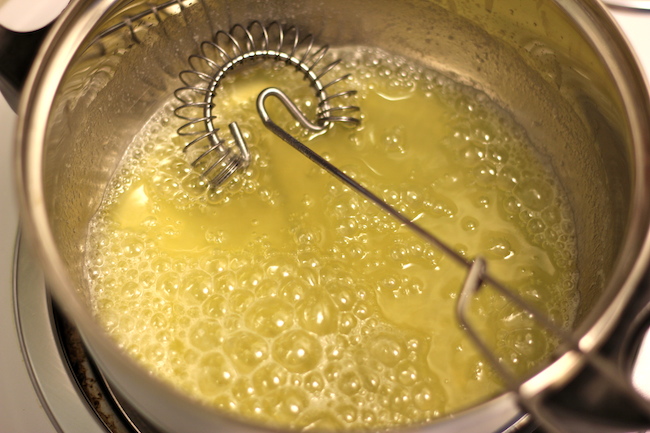 Brown Butter White Chocolate Rice Krispie Treats - How can you ever go wrong with browned butter and a decadent white chocolate glaze?!