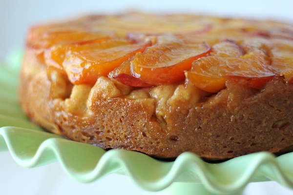 Nectarine Upside-Down Cake - A vibrant cake with fresh nectarines drenched in sweet, buttery goodness!
