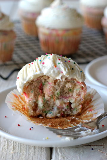 Homemade Funfetti Cupcakes