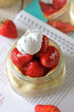 Individual Strawberry Pie