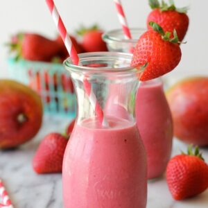 Berry Veggie Mango Smoothie