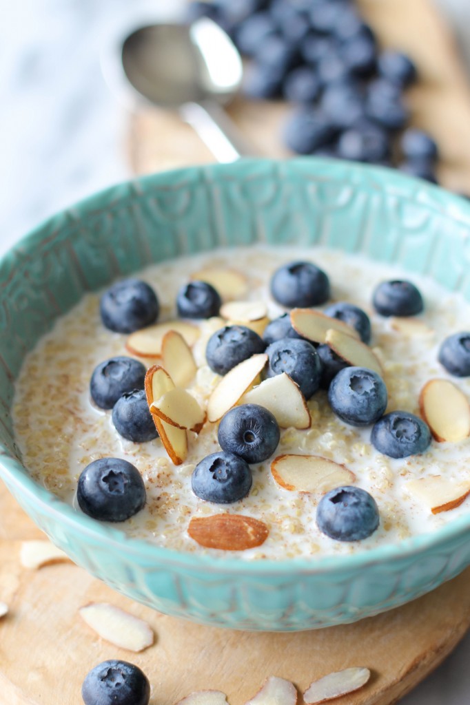 Blueberry Breakfast Quinoa - Start your day off right with this protein-packed breakfast bowl!