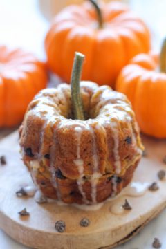Mini Pumpkin Bundt Cakes with Cinnamon Glaze