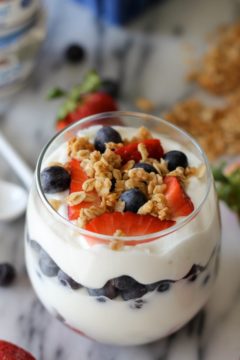 Greek Yogurt Berry Parfaits