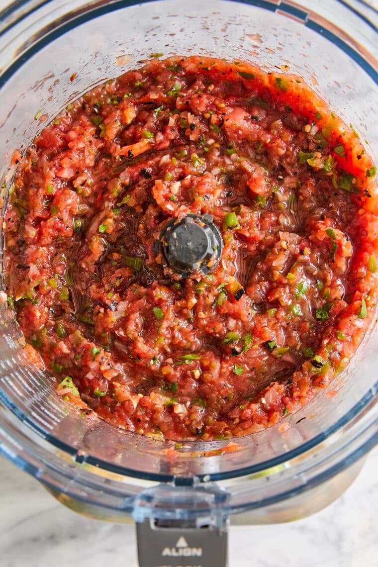 Restaurant Style Salsa - No more store-bought salsa! This quick and easy flavor-packed restaurant-quality salsa comes together in just 10 min!
