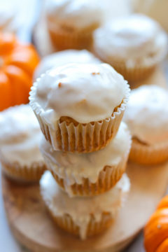 Pumpkin Doughnut Muffins