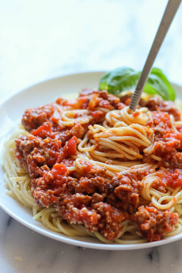 Slow Cooker Spaghetti Sauce - Damn Delicious