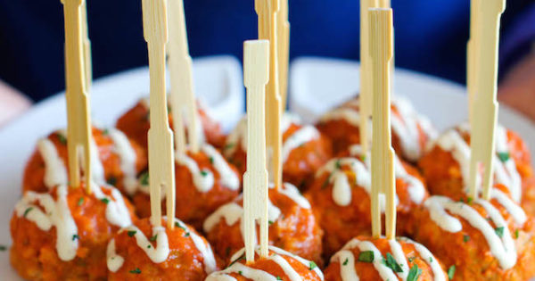 Slow Cooker Buffalo Chicken Meatballs