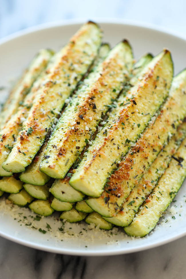 10 Easy and Healthy Zucchini Recipes - Damn Delicious