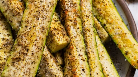 Crispy baked Parmesan zucchini served on a plate