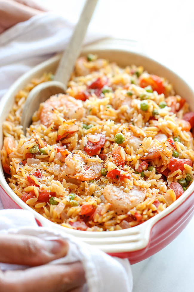 One Pot Lemon Orzo Shrimp - A super easy one pot meal that the whole family will love - even the orzo gets cooked right in the pot!