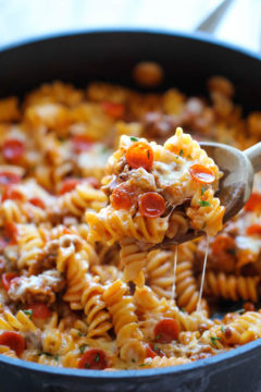 One Pot Pizza Pasta Bake