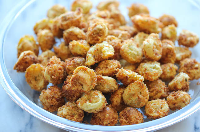 Parmesan Tortellini Bites - Crisp, crunchy, parmesan-loaded tortellini bites - so good, you won't be able to stop eating these!
