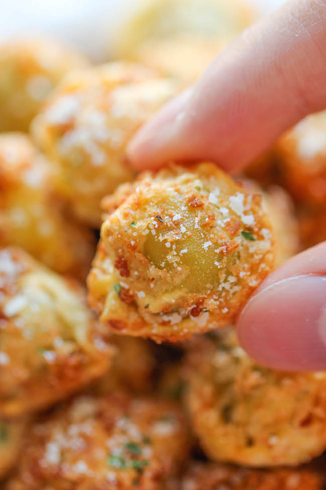 Parmesan Tortellini Bites - Crisp, crunchy, parmesan-loaded tortellini bites - so good, you won't be able to stop eating these!