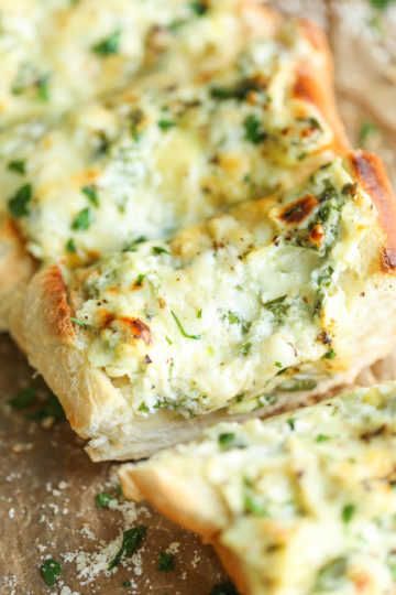 Spinach and Artichoke Dip French Bread