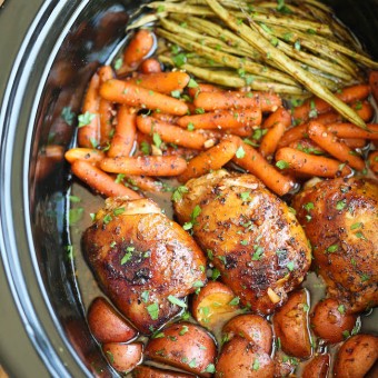 Slow Cooker Honey Garlic Chicken and Veggies