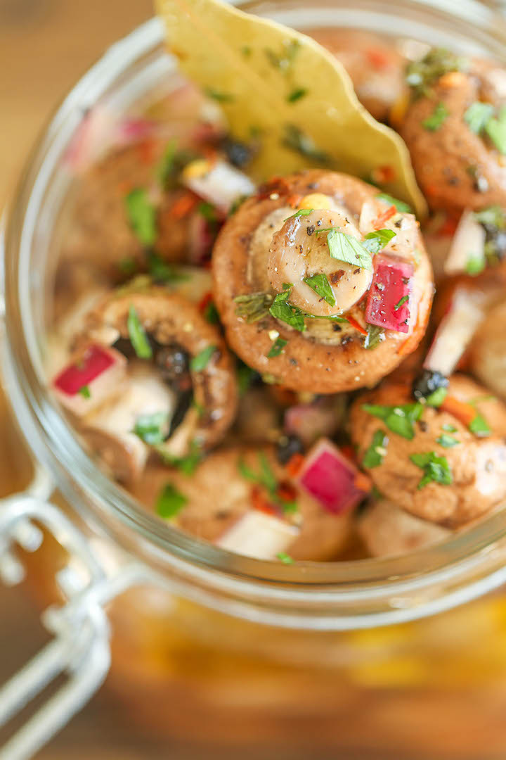 Easy Marinated Mushrooms - Quick, no-fuss with 10 min prep. You can even make these the night before! Perfect to feed a large crowd, and so irresistible!