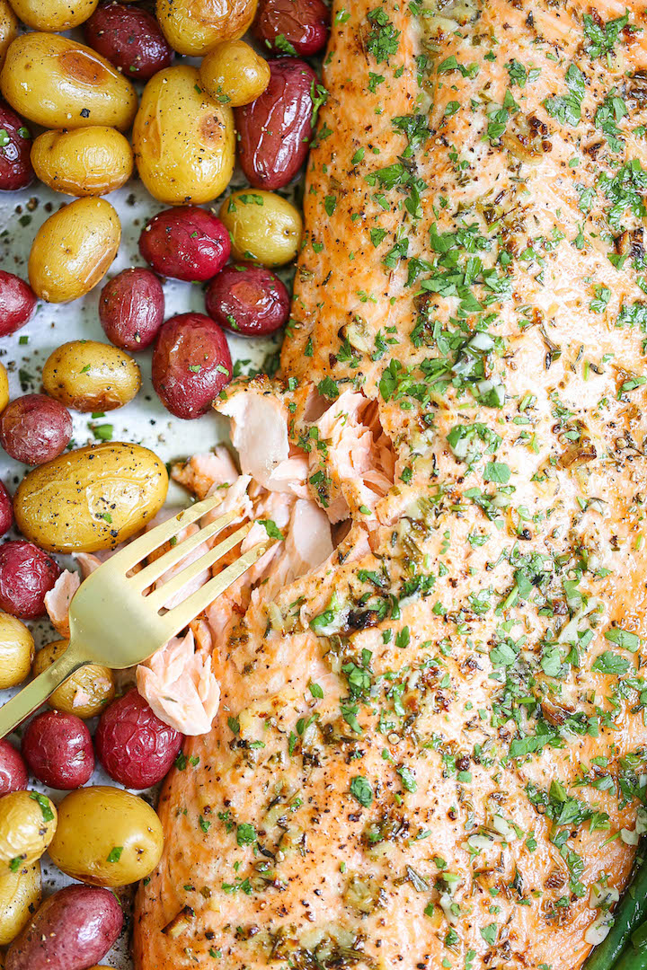 Sheet Pan Garlic Butter Salmon - A complete sheet pan supper with ONE PAN to clean! With roasted potatoes and green beans with the BEST garlic butter sauce!