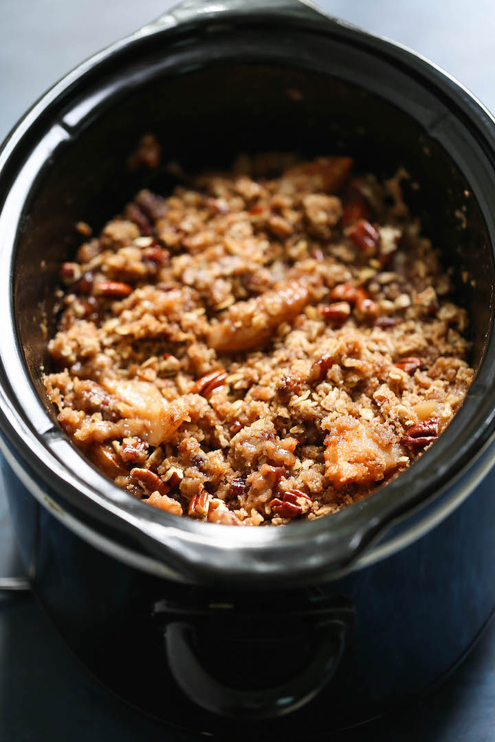 Slow Cooker Apple Pear Crisp - The easiest fuss-free apple pear crisp made right in your crockpot with a sweet crispy topping that is TO DIE FOR!!! 