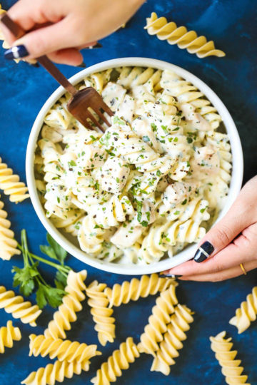 One Pot Creamy Chicken Alfredo