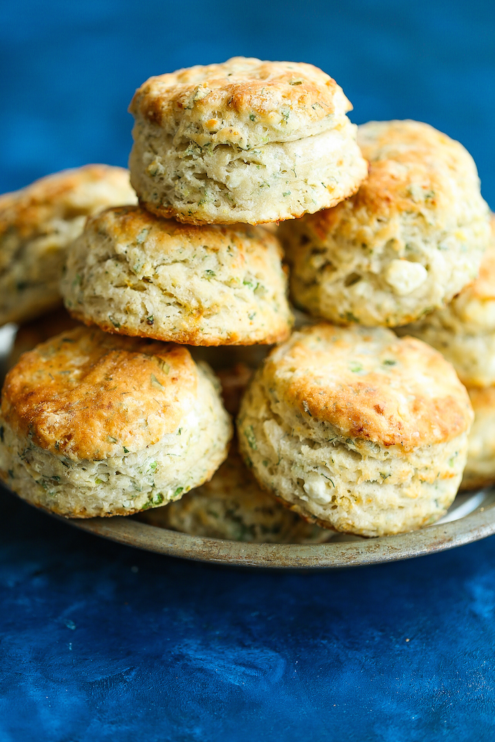 Feta Dill Biscuits - THE BEST SAVORY BISCUITS EVER! The outside is so amazingly flaky and buttery with perfect flavors of the fresh dill and crumbled feta!