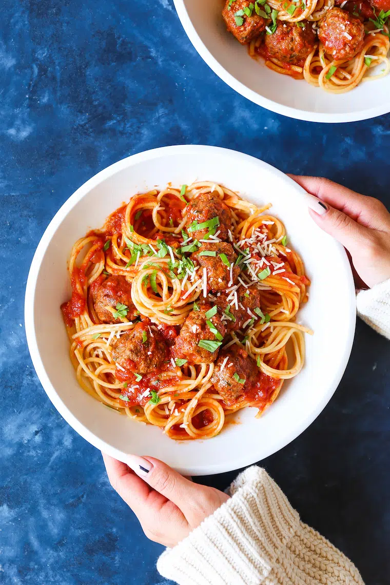 Slow Cooker Spaghetti and Meatballs